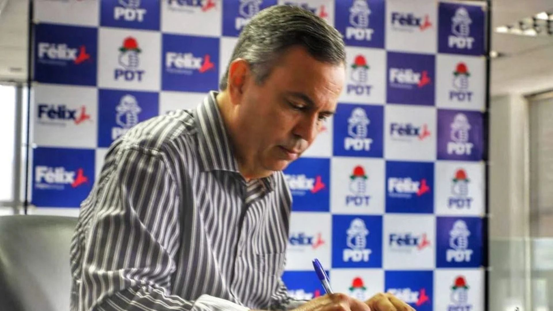 F&eacute;lix Mendon&ccedil;a Jr. &eacute; o presidente estadual do PDT-BA e foi alvo novamente da Opera&ccedil;&atilde;o Overclean