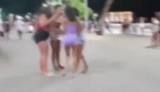Pancadaria na Barra: grupo troca socos em cartão-postal de Salvador; veja vídeo 