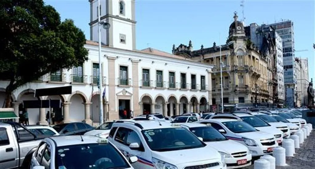POR UNANIMIDADE: Vereadores de Salvador aprovam projeto que proíbe UBER