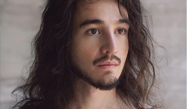 Vaza suposto nude de Tiago Iorc e assunto é um dos mais comentados no Twitter; "Amei te ver"