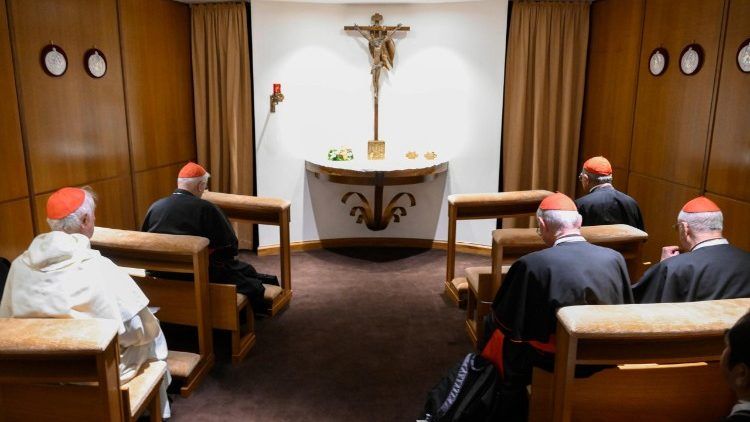 Foto: Redes Sociais (@vaticanmedia)
