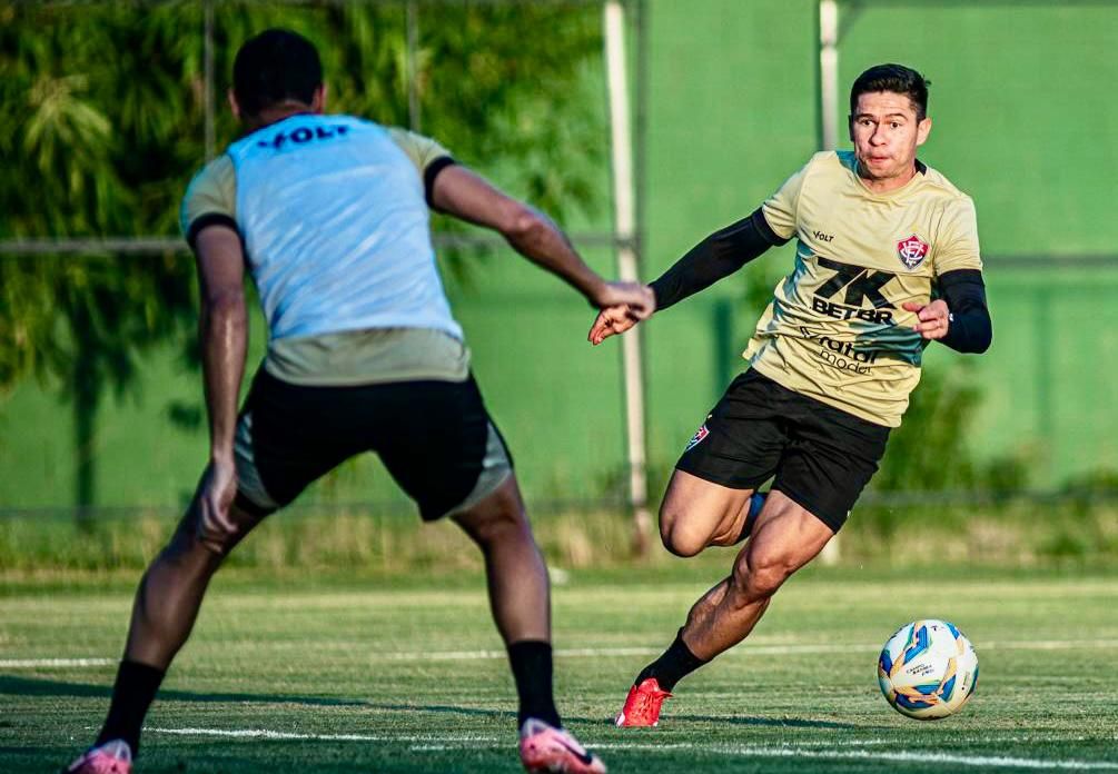 Vitória busca o primeira resultado positivo na competição