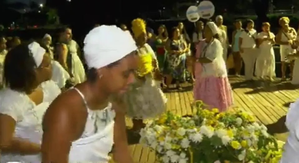 Sórodó: povo de santo reverencia mãe da água doce no Dique do Tororó