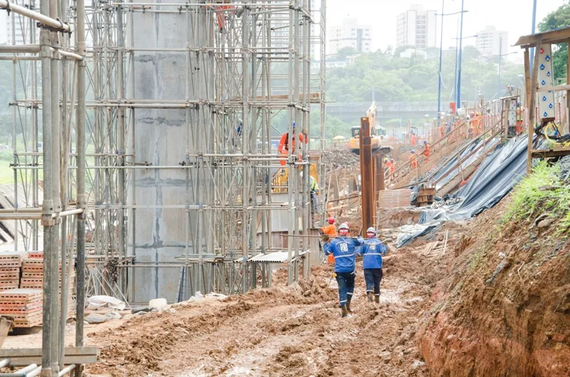 Metrô: obras da Linha 2 avançam em direção à Avenida Paralela