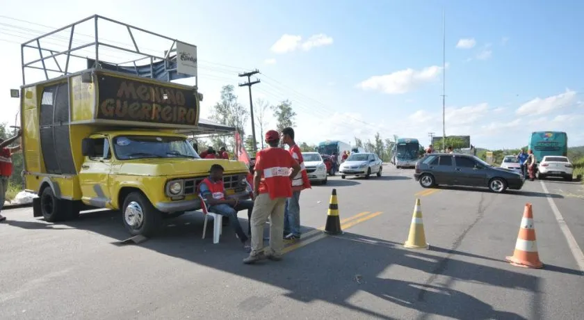 Volta do feriado: movimento é mais tranquilo nas estradas que no ferry-boat