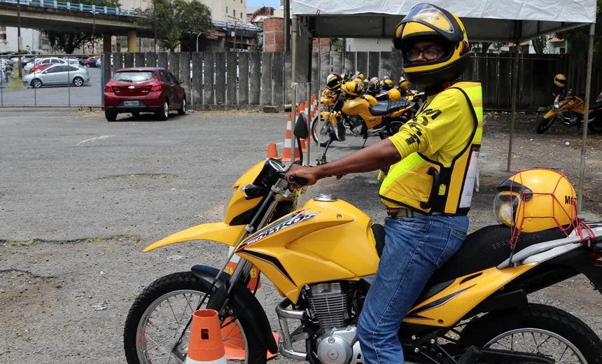 Segunda etapa do credenciamento de mototaxistas termina este mês