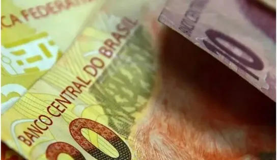 Auxílio Brasil: pagamentos de novembro começam hoje; veja calendário