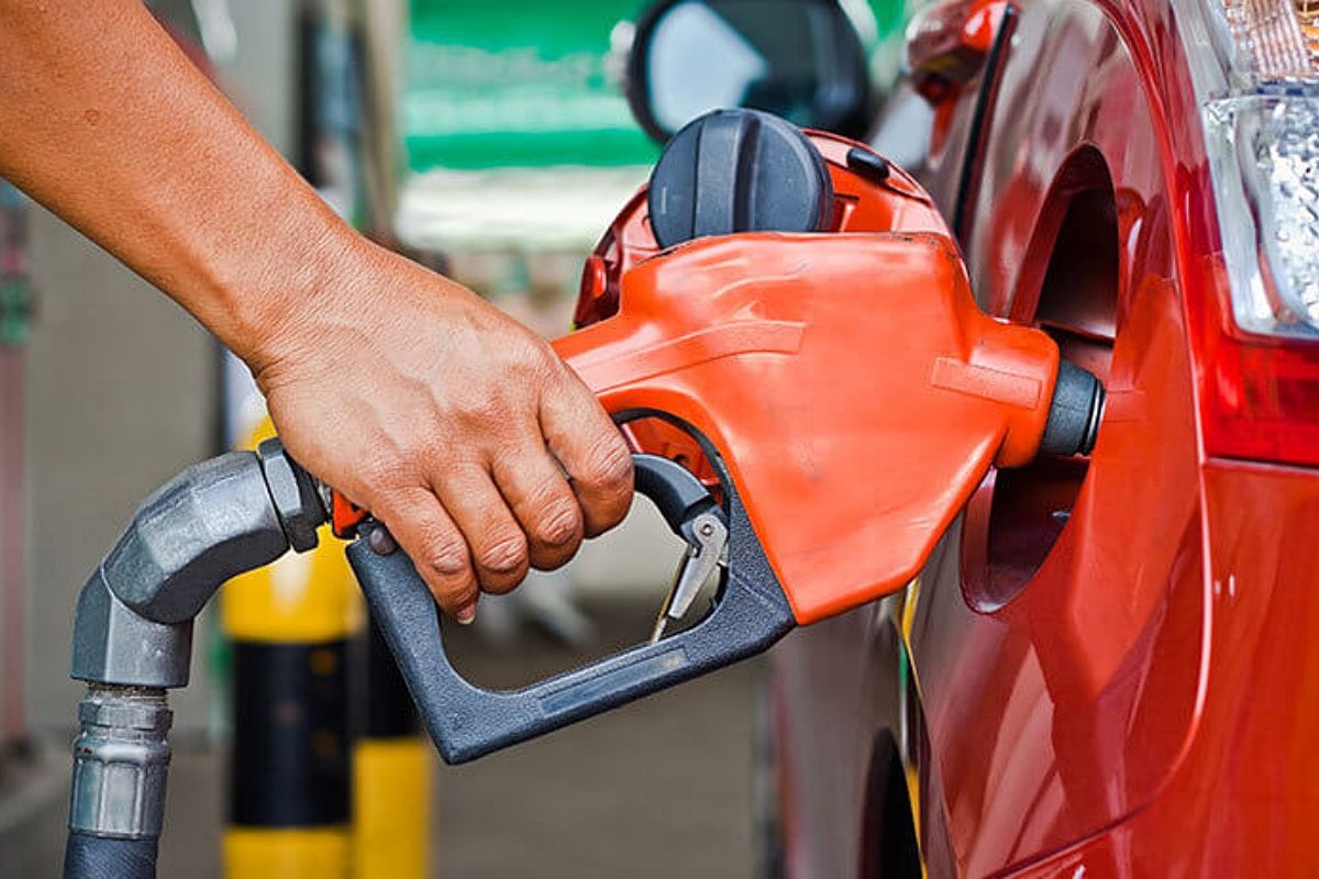 Gasolina sem etanol pode chegar aos postos. Foto: Reprodução