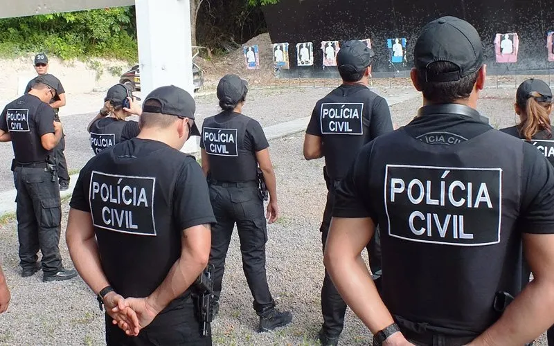 Polícia Civil do RS abre concurso com 720 vagas e salário de R$7,3 mil