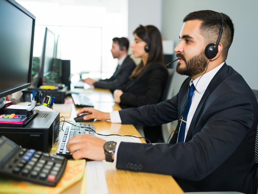 Dentre as vagas oferecidas pelo SIMM e SineBahia nesta quarta está a de operador para telemarketing. Foto: Ilustrativa/Freepik