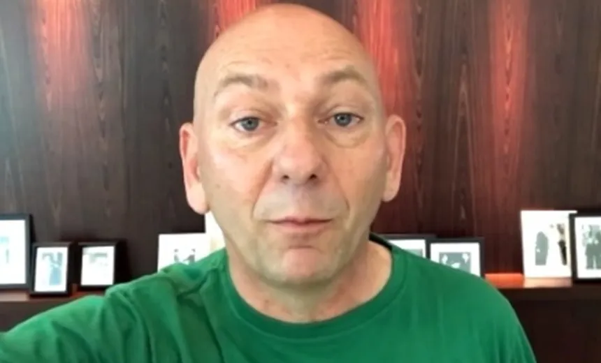 Justiça manda empresário divulgar vídeo liberando voto de funcionários