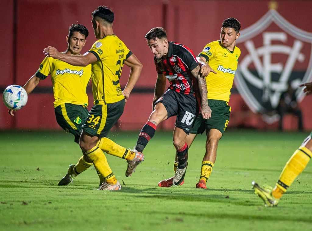 Com o resultado, o Vitória chega ao 5º jogo seguido sem vencer e ainda não ganhou partida alguma pela Sul-Americana. Foto: Victor Ferreira/EC Vitória
