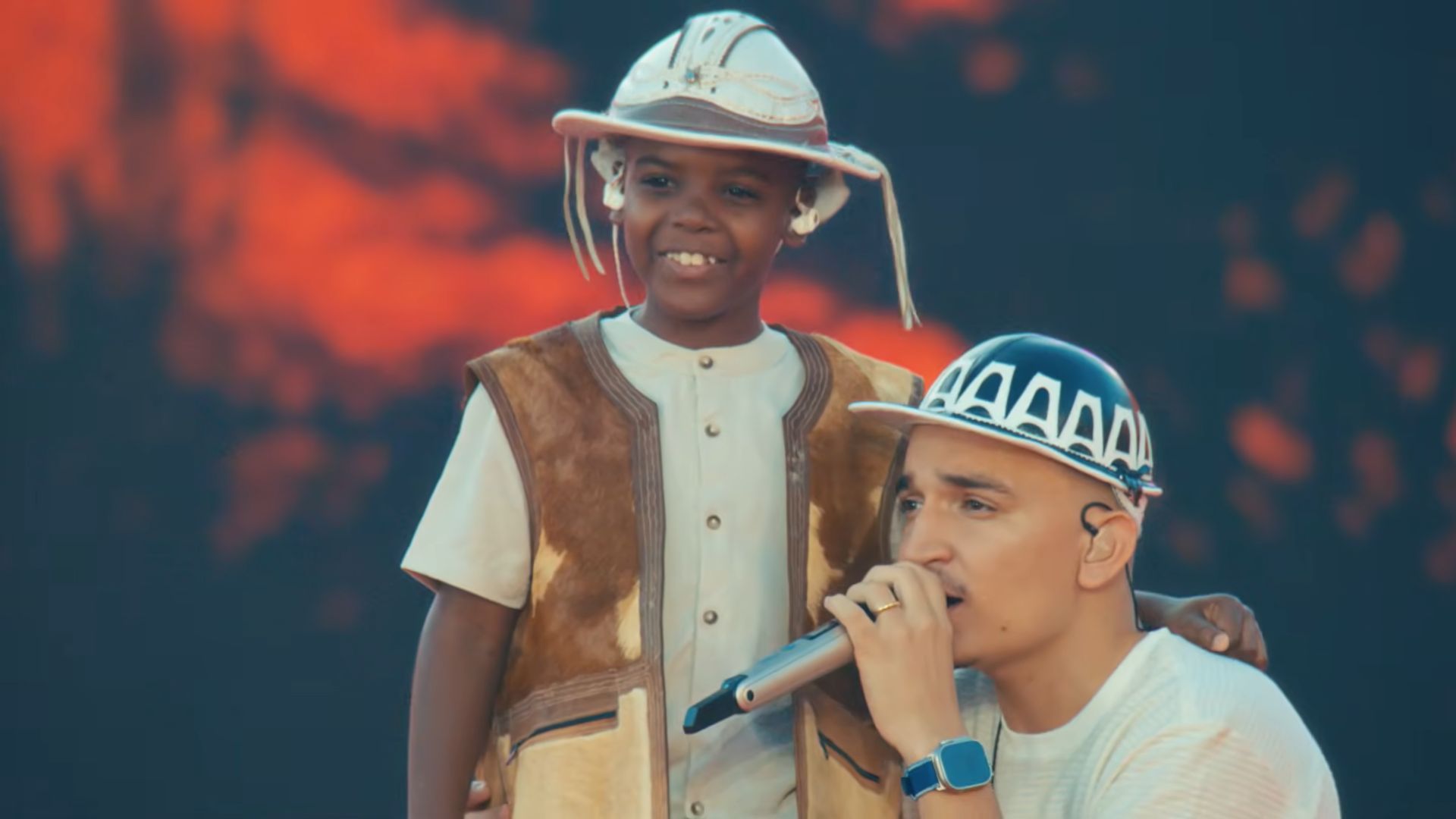 Ruan Vitor Vaqueirinho e Jo&atilde;o Gomes lan&ccedil;am vers&atilde;o de cl&aacute;ssico da m&uacute;sica sertaneja | Foto: Reprodu&ccedil;&atilde;o/YouTube