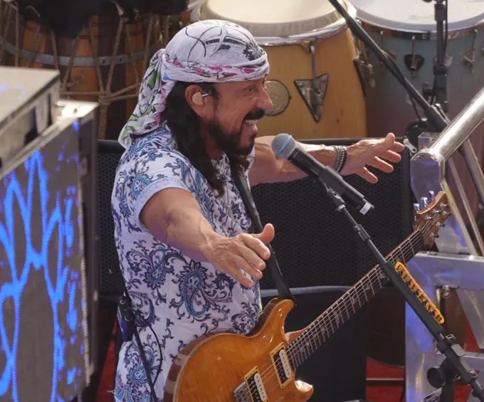 Bell Marques explica por que segue no Carnaval após confusão de trios