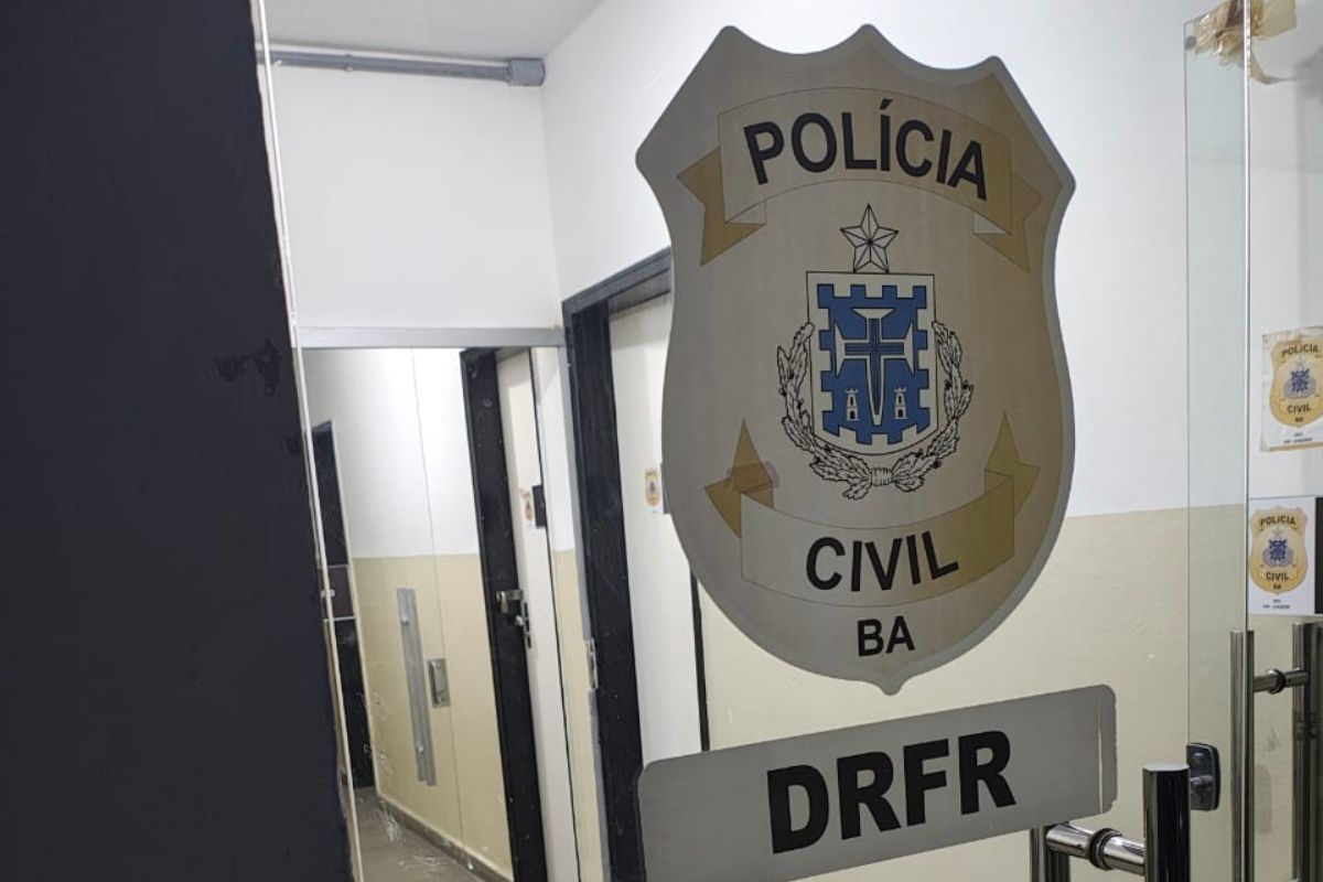  Um homem, que atacou policiais civis com um fac&atilde;o, acabou preso na cidade de Juazeiro, no norte da Bahia. Foto:Ascom/PCBA
