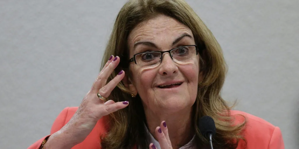Lava Jato faz bem à Petrobras, diz Graça Foster em CPI