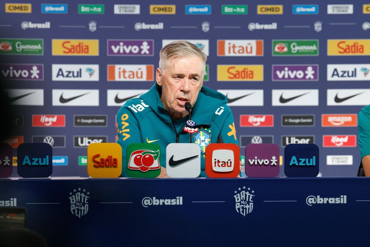 O t&eacute;cnico Carlo Ancelotti j&aacute; divulgou a escala&ccedil;&atilde;o para Brasil x Panam&aacute;. Foto: Rafael Ribeiro/CBF