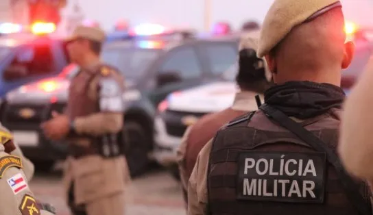 Polícia Militar apreende 105 embalagens de maconha, crack e cocaína em Cajazeiras