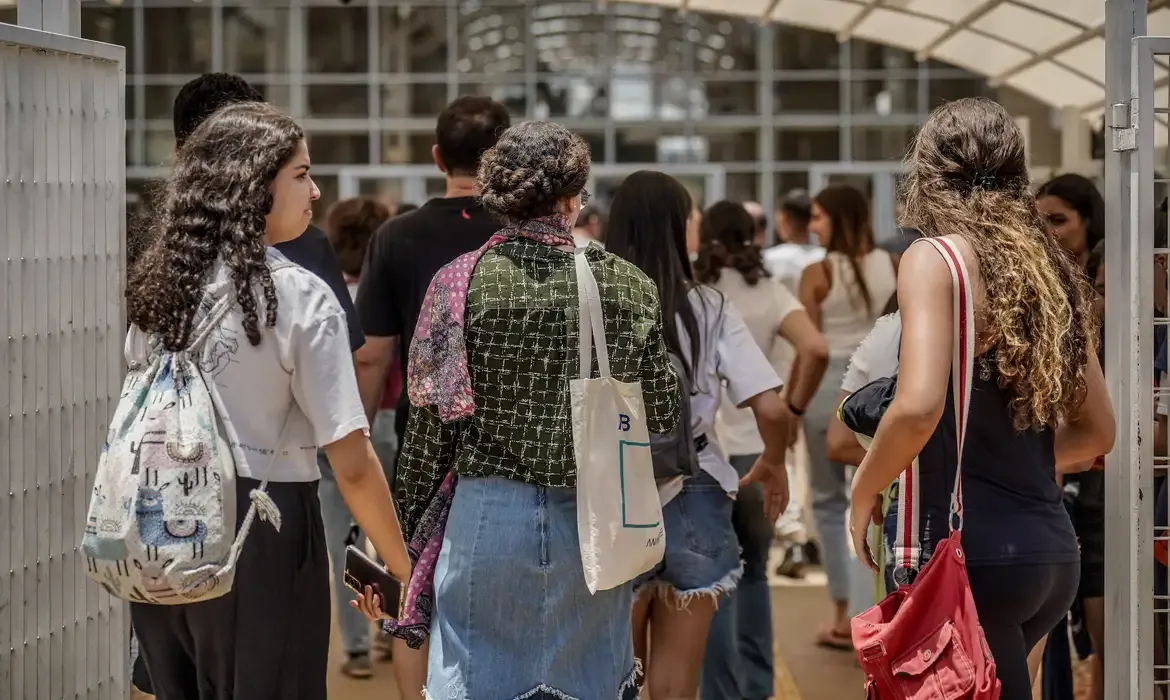 Resultados da Bahia no Enem: notas médias e escolas mais bem avaliadas