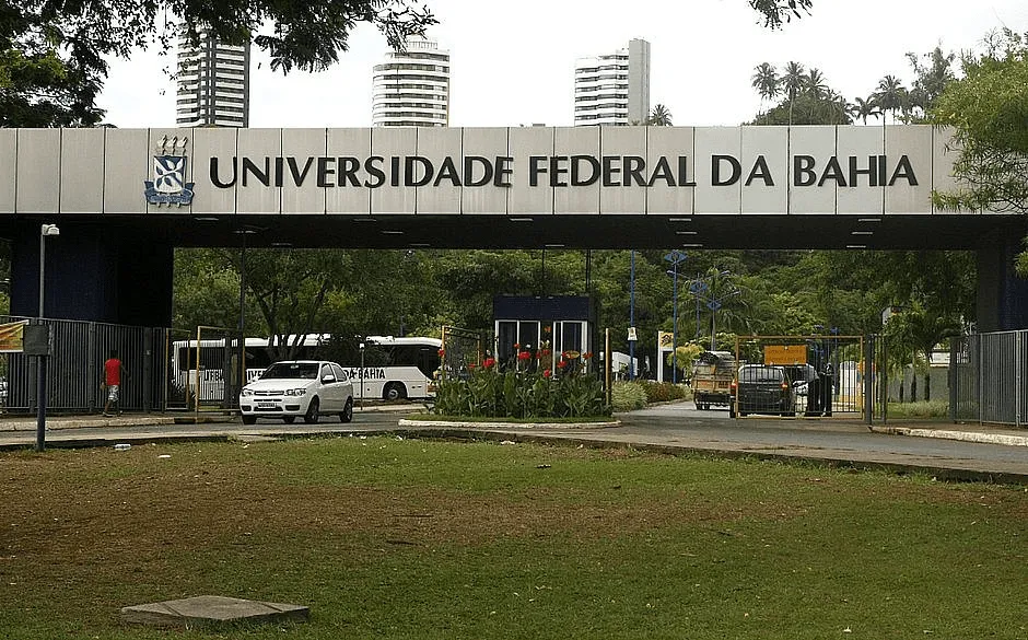 Ufba abre processo seletivo com mais de 50 vagas para professor substituto