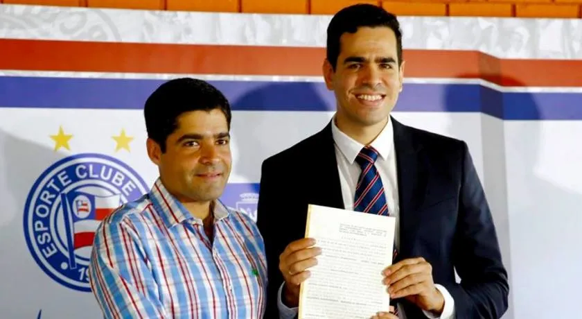 “Sensação de título”, diz presidente do Bahia após assinatura de certidão com prefeitura