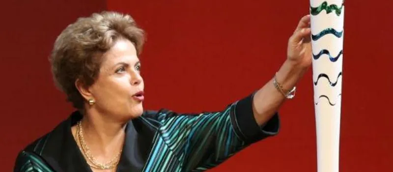 Em entrevista, Dilma diz que não participará da Rio 2016 em “posição secundária”