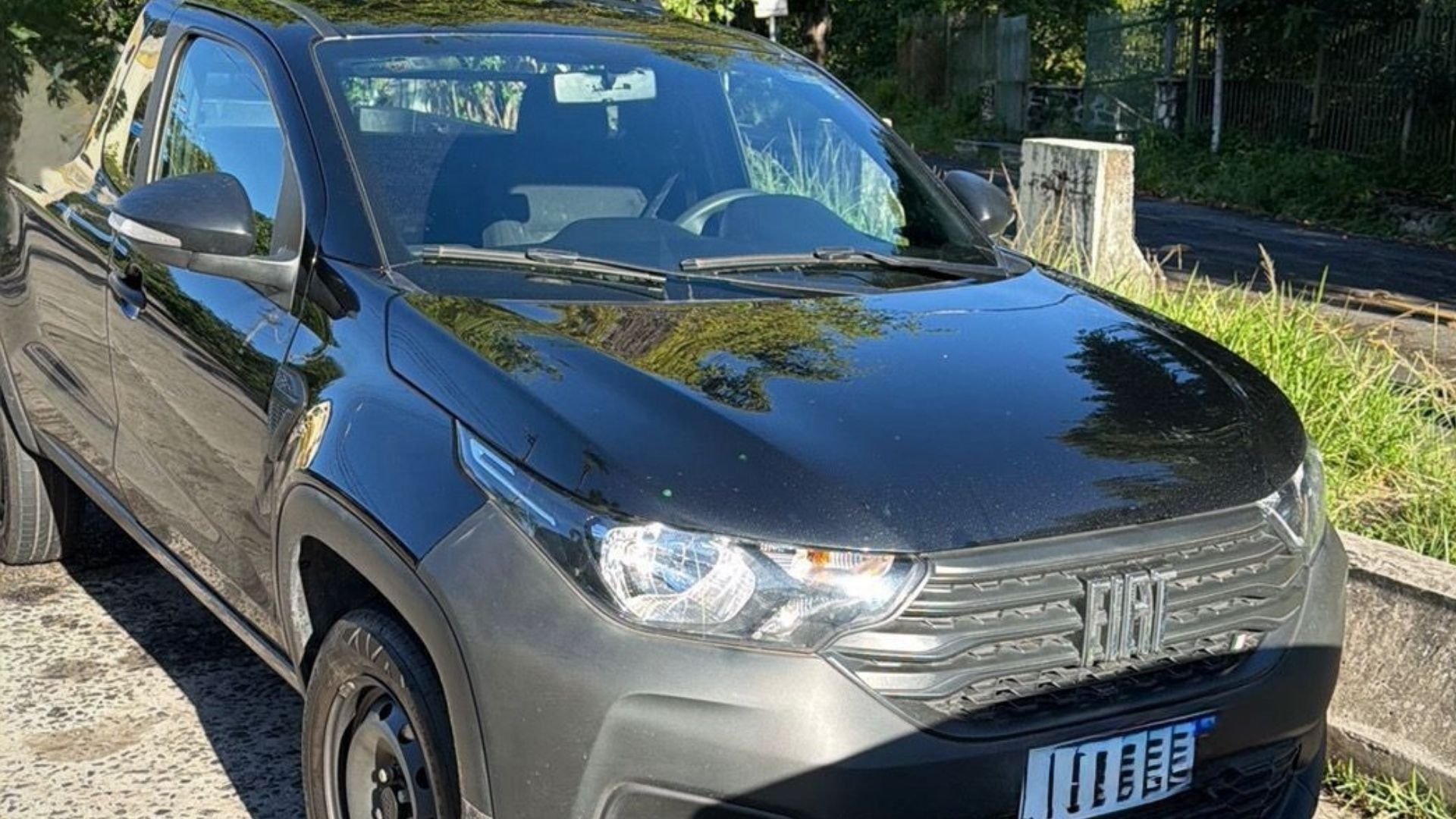 Tr&ecirc;s suspeitos s&atilde;o detidos com ve&iacute;culos roubados em Periperi