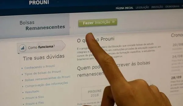 Ministério da Educação divulga notas datas de inscrição para Fies e Prouni; confira