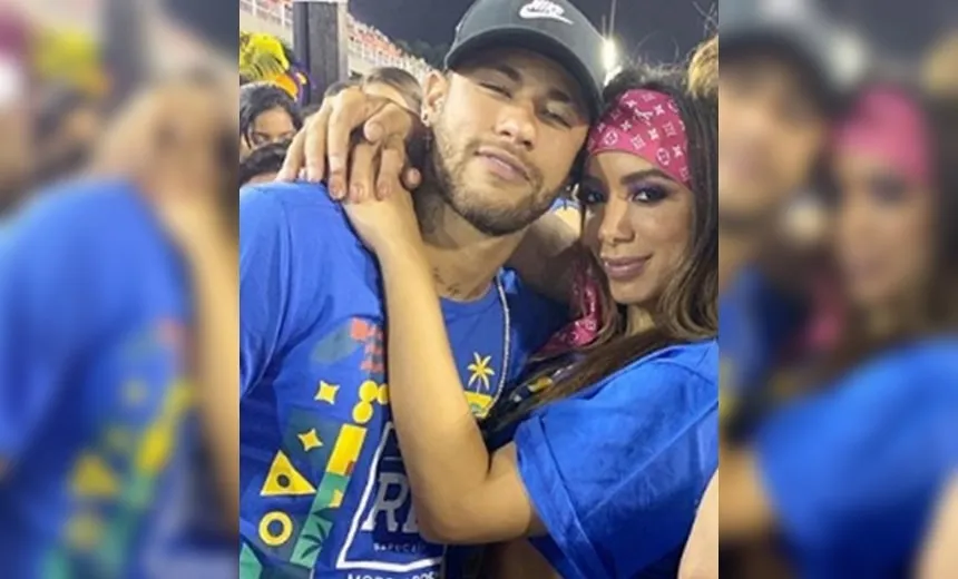 Léo Dias divulga vídeo de Anitta e Neymar se beijando e cantora responde
