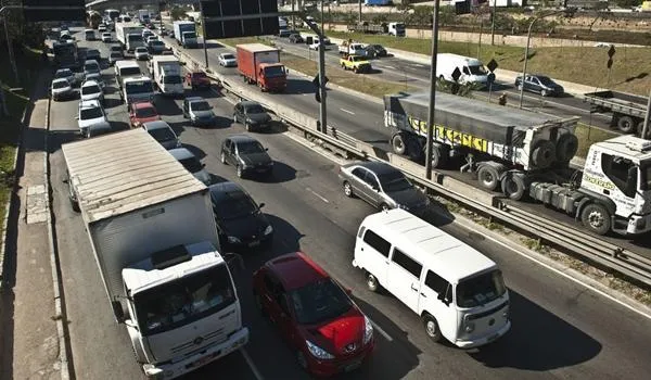 Bahia tem queda no número de acidentes com feridos durante o Natal, segundo PRF