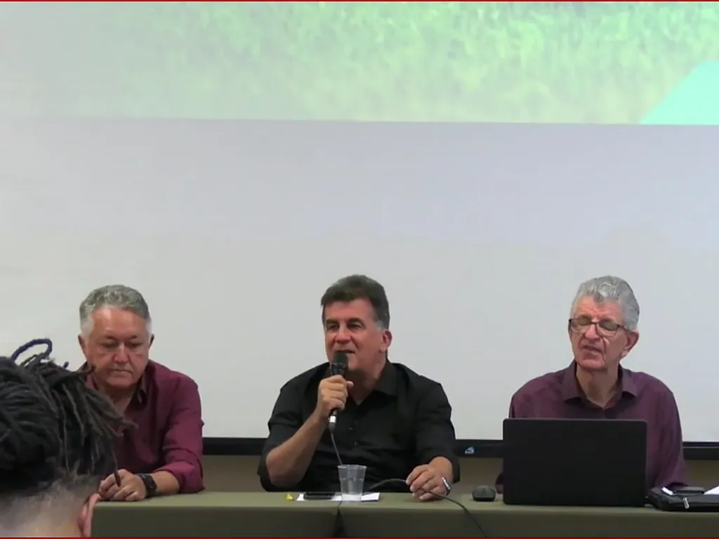  Presidente do Vitória fala sobre Arena Barradão: “Investimento chegou”