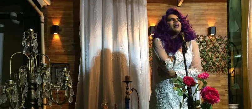 POR TRÁS DA MAQUIAGEM: Como é a vida real das Drag Queens que se apresentam em Salvador