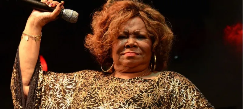 ‘NÃO DEIXE O SAMBA MORRER’: Alcione continua internada após passar mal em show em São Paulo