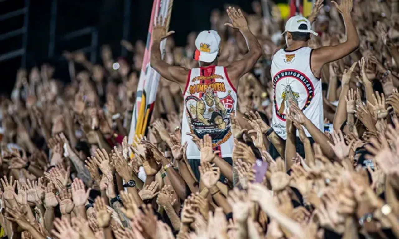 Apesar de correr bem dentro de campo, o BaVi foi marcado por confus&atilde;o com briga da torcida no est&aacute;dio e outros 40 presos em Castelo Branco. Foto: Victor Ferreira/EC Vit&oacute;ria