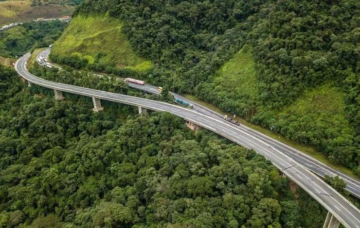 Vítimas de acidente que matou seis pessoas na BR-116 voltavam de tratamento contra câncer