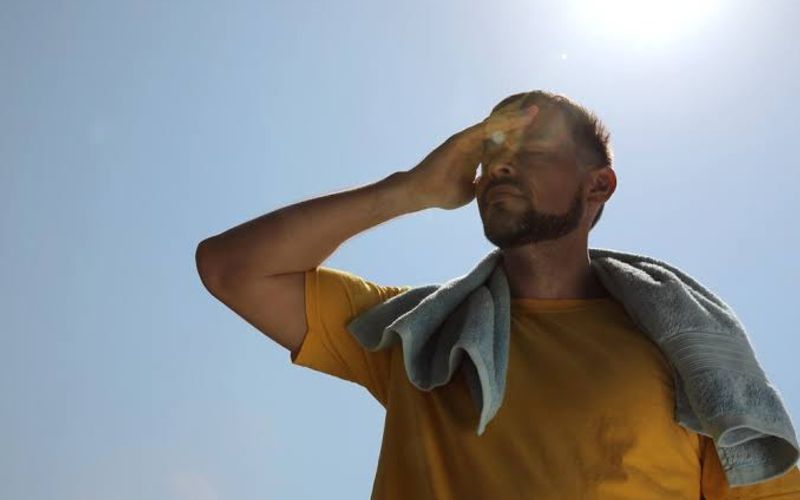 A exaust&atilde;o t&eacute;rmica acontece quando o corpo perde muito l&iacute;quido e sais minerais, geralmente por causa da exposi&ccedil;&atilde;o prolongada ao calor/Foto: Reprodu&ccedil;&atilde;o&nbsp;