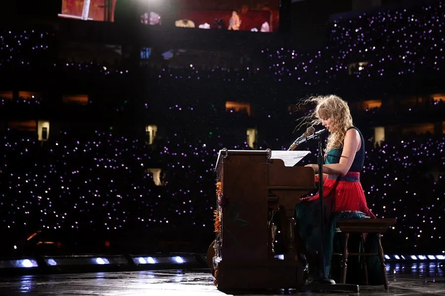 Jovem é condenado por planejar atentado em show de Taylor Swift na Áustria