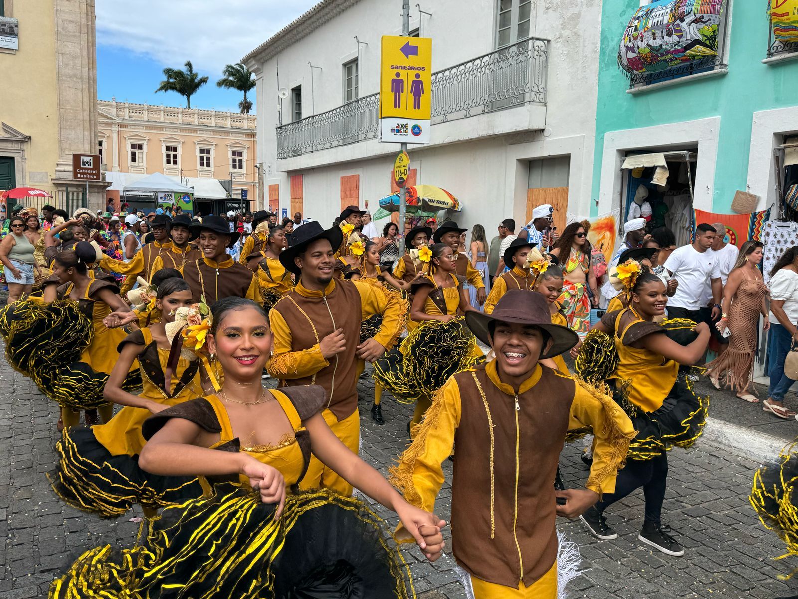 O evento contou com a participação de centenas de brincantes de quadrilhas juninas. | Foto: Heyder Mustafá/TV Aratu