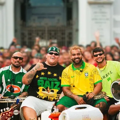 Banda Menos é Mais faz show gratuito em Salvador nesta quinta; saiba onde