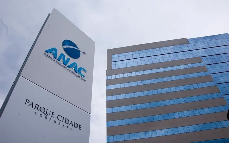 Anac orienta que passageiros com voos cancelados t&ecirc;m direito &agrave; assist&ecirc;ncia material, que pode incluir alimenta&ccedil;&atilde;o, hospedagem e transporte/Foto: Reprodu&ccedil;&atilde;o&nbsp;