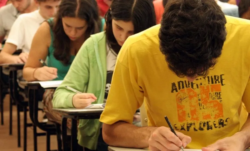 Enem 2019: estudantes podem se inscrever em 42 instituições de ensino portuguesas