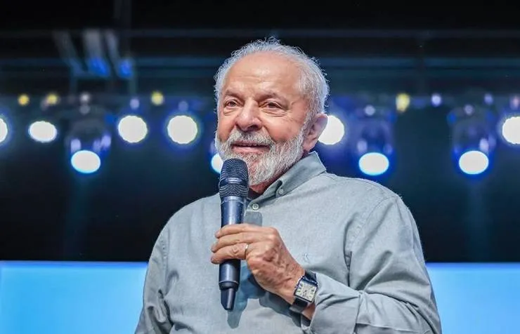 Lula será submetido a cirurgia no mês de outubro; presidente dará uma pausa