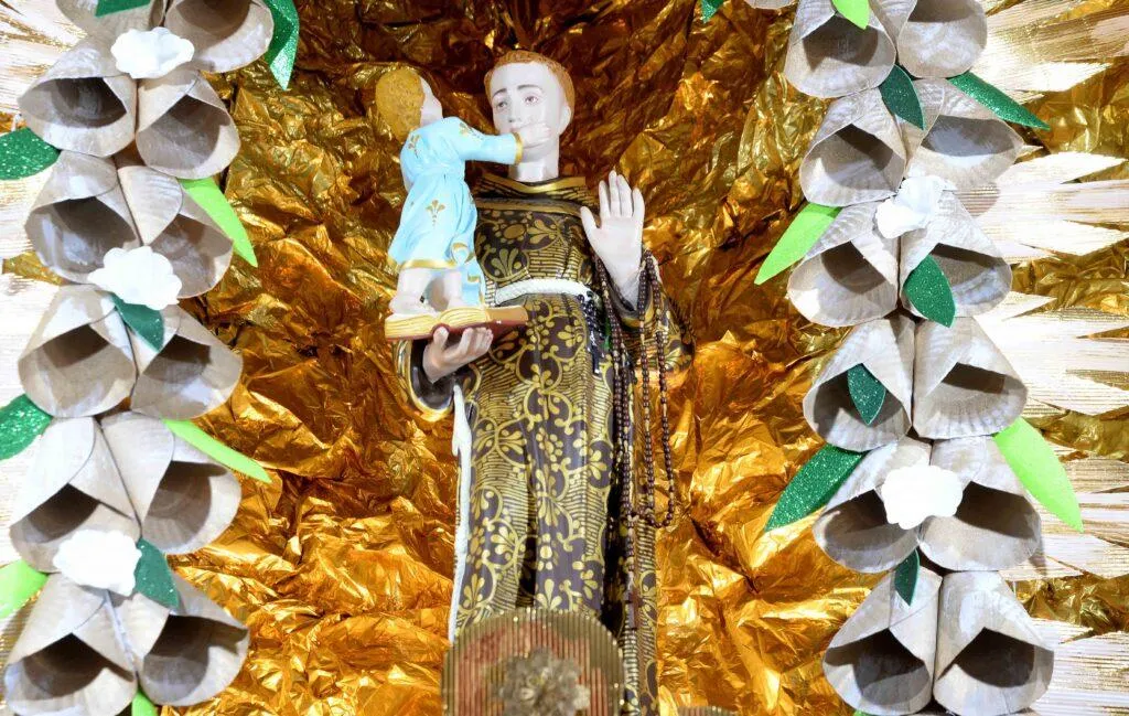 Trezena de Santo Antônio reúne fé e cultura no Centro Histórico de Salvador