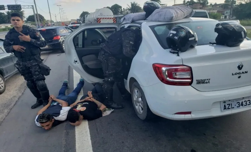 Dupla é presa após comemorar assalto com "live" na internet