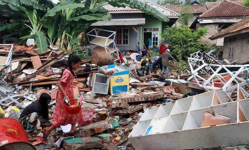 Sob risco de segundo tsunami, Indonésia está em estado de alerta