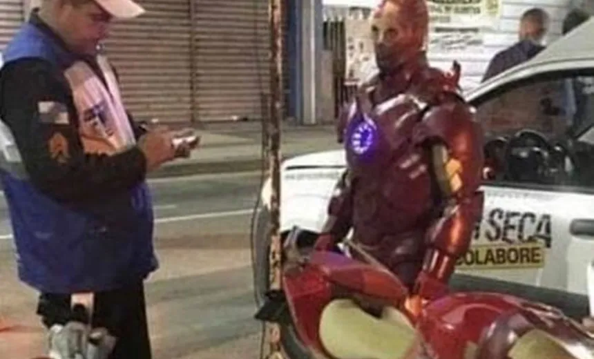 "Homem de Ferro" é parado e multado em blitz da Lei Seca; entenda 