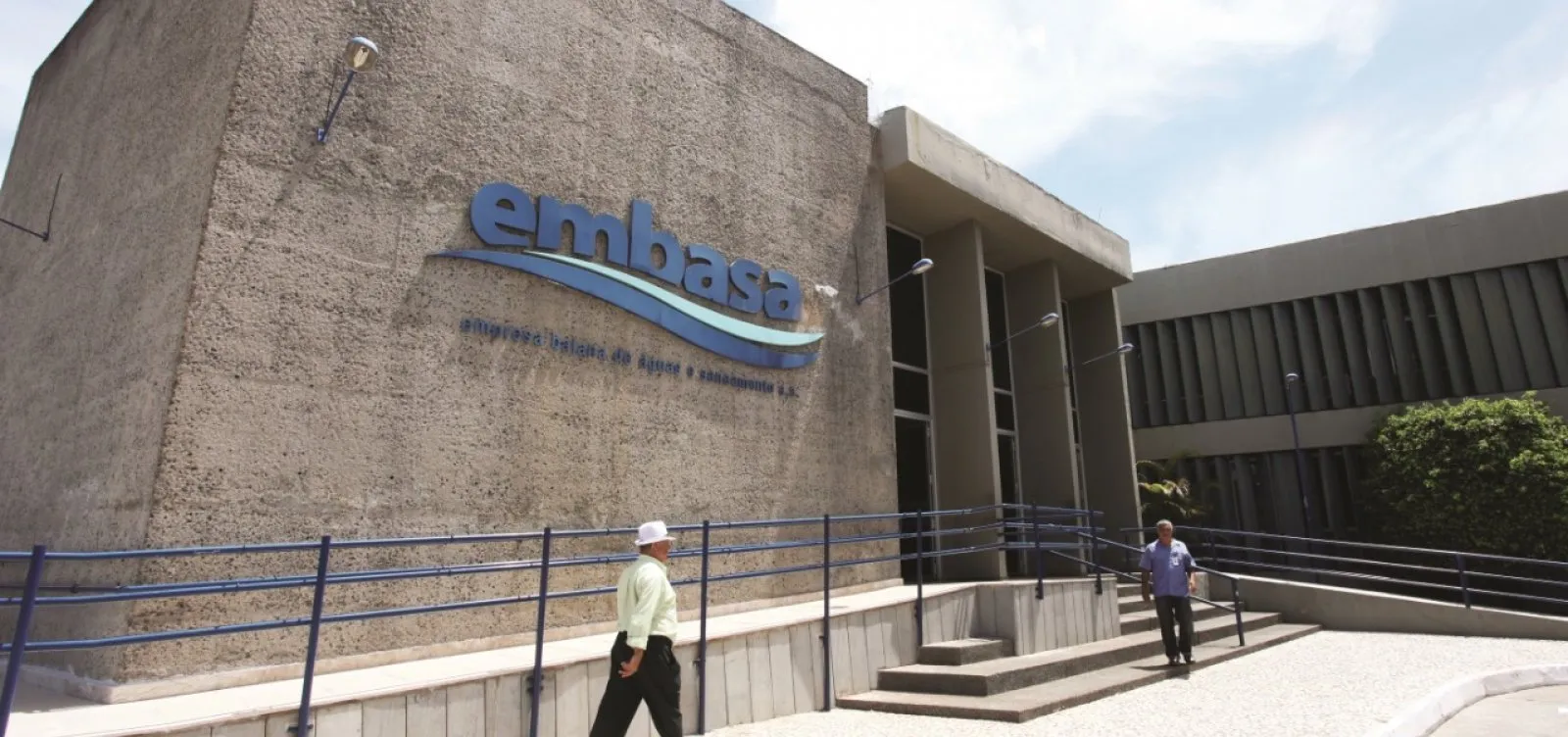 Embasa divulga novo edital de convocação de concurso público; saiba onde conferir