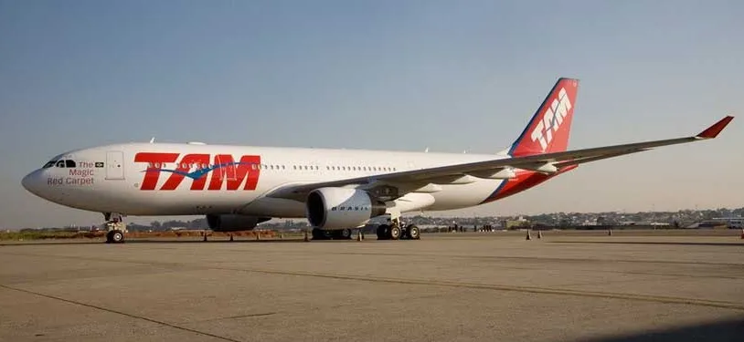 Voo da TAM que saiu de Madri para São Paulo retorna por ameaça de bomba