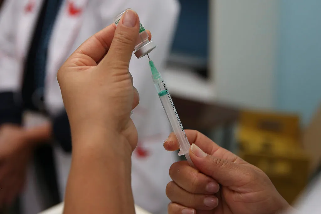 Adolescentes baianos estão desprotegidos contra o HPV; saiba como se vacinar