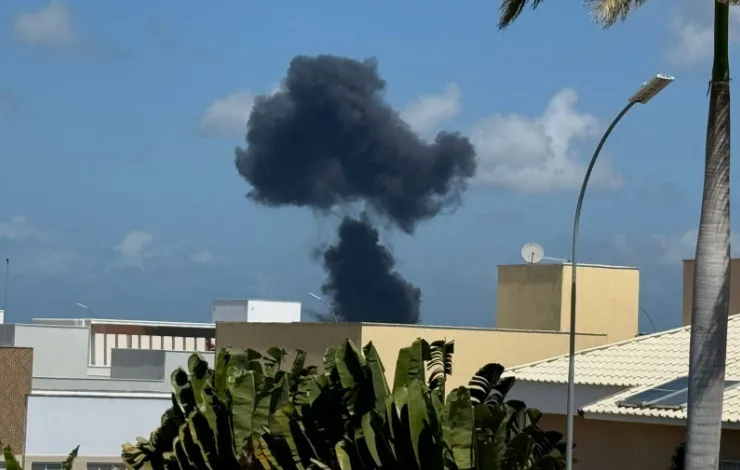 Avião da FAB cai em Parnamirim, no Rio Grande do Norte; veja vídeo
